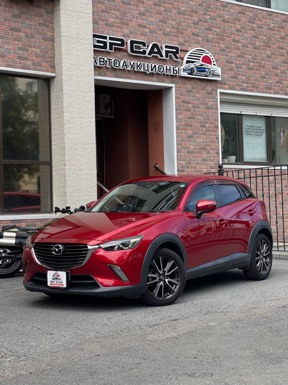 Mazda CX-3 красная — привезена из Японии