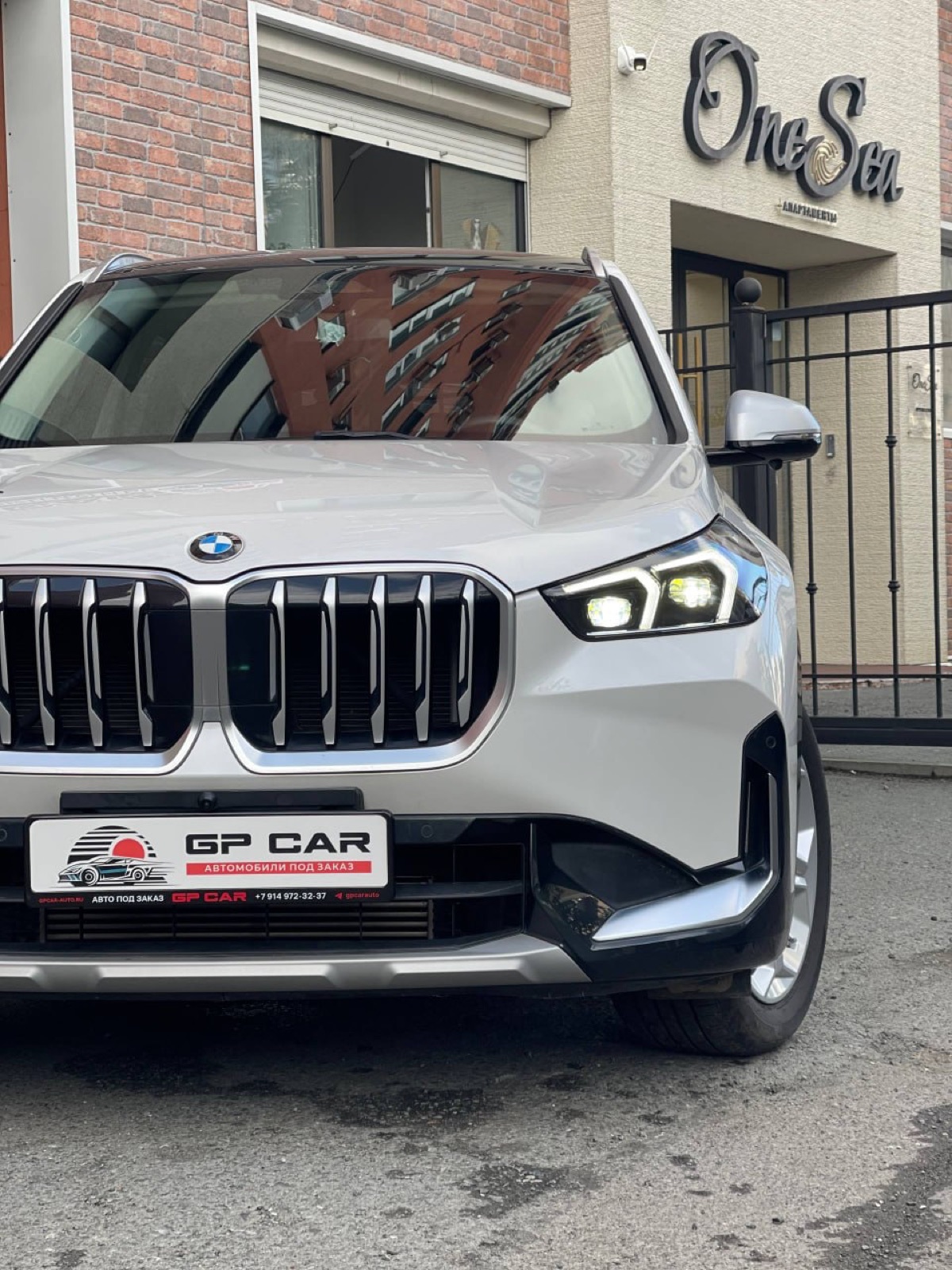 BMW X1 — фото 2