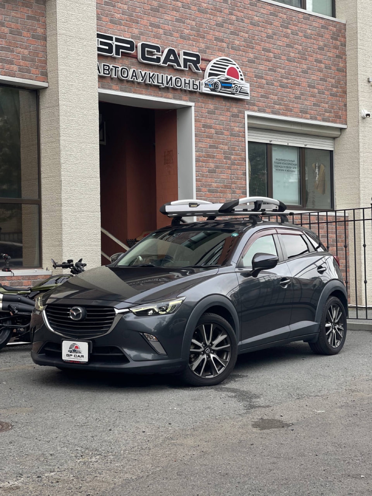 Mazda CX-3 серая — привезена из Японии